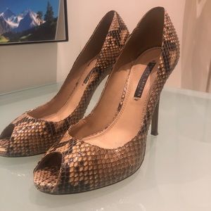 Ralph Lauren Collection beige snake skin pumps